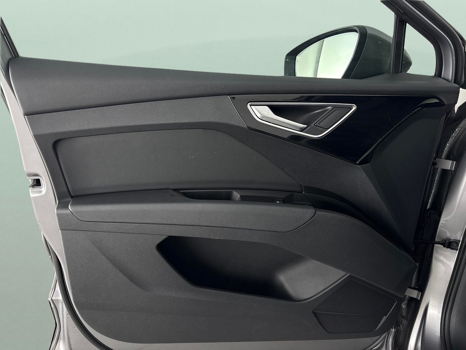 Used Audi Q4 e-tron 2023 for sale - 78009833: Photo 32