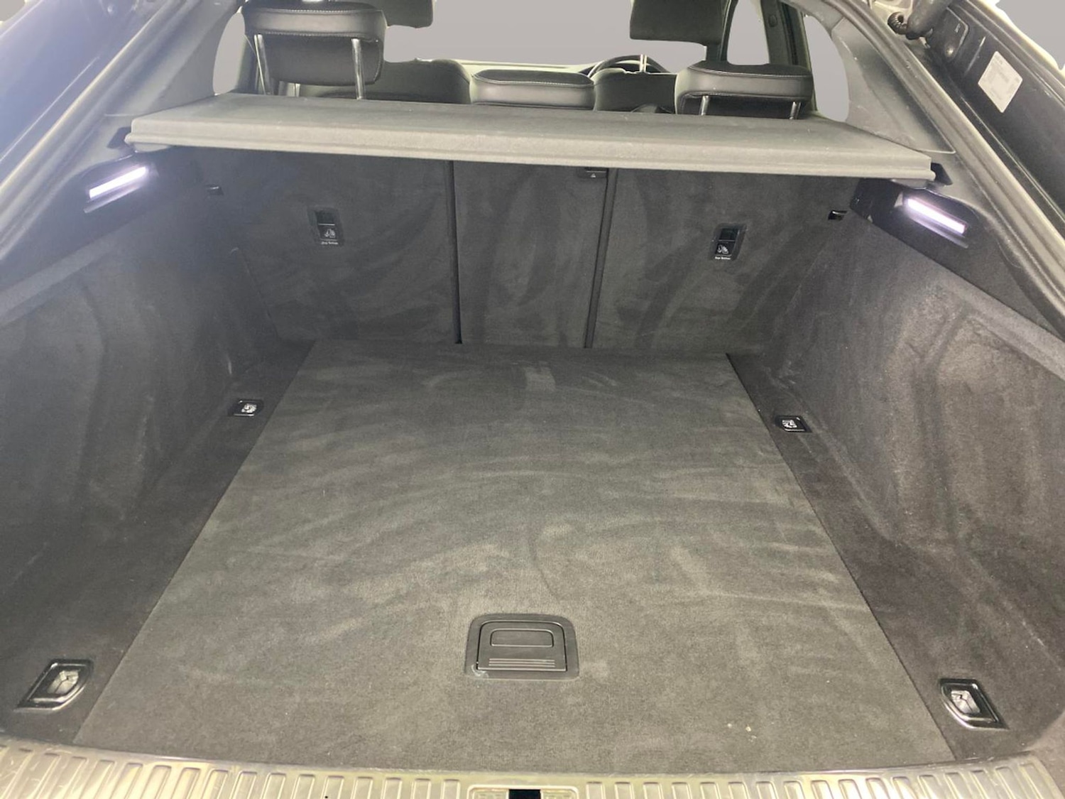 Used Audi e-tron 2022 for sale - 77034126: Photo 7