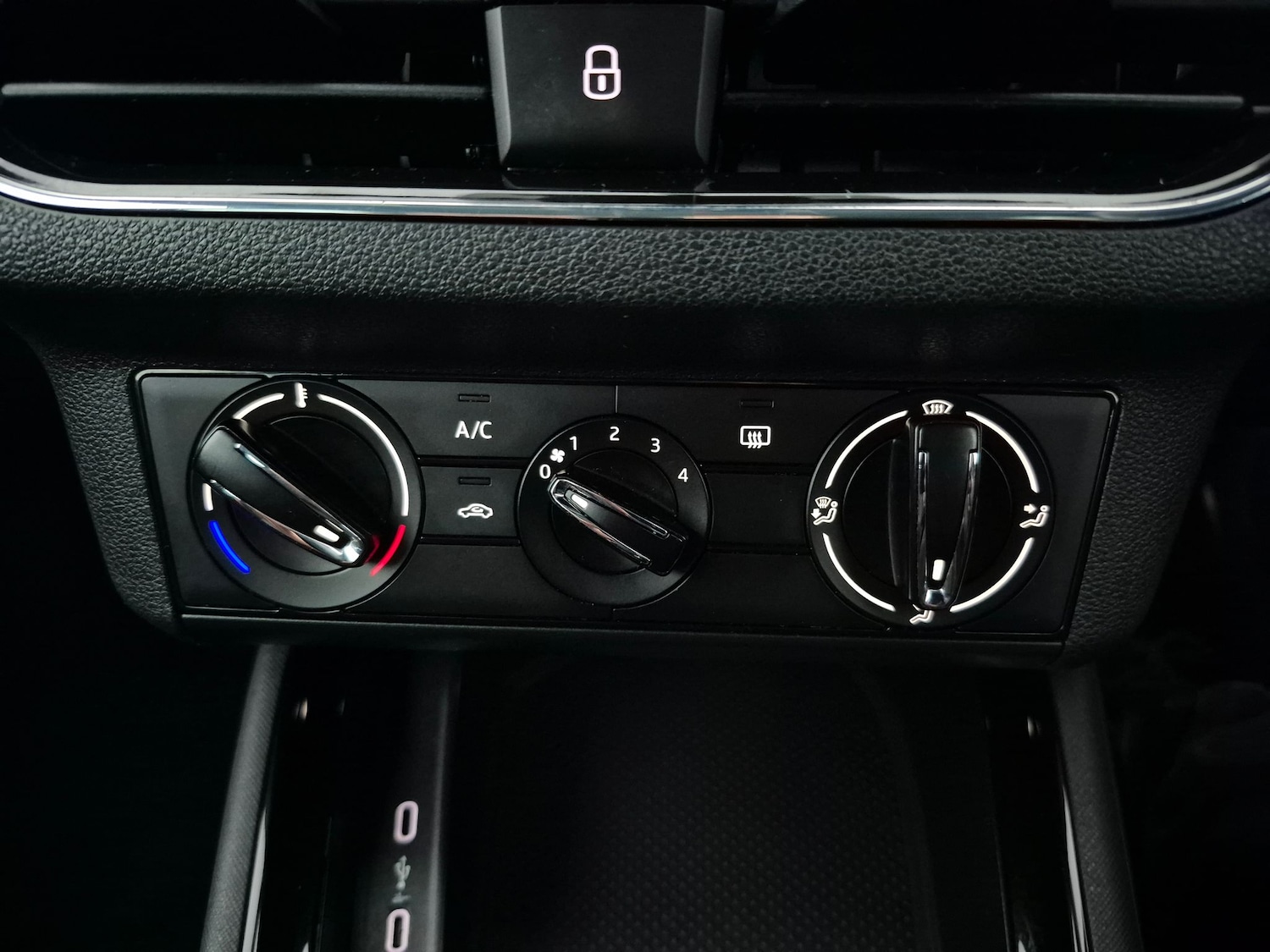 Used Skoda Kamiq 2021 for sale - 77962925: Photo 17