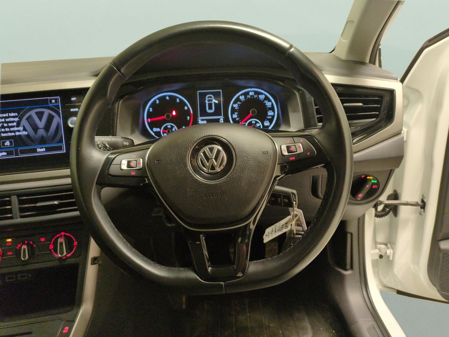 Used Volkswagen Polo 2019 for sale - 77776074: Photo 13