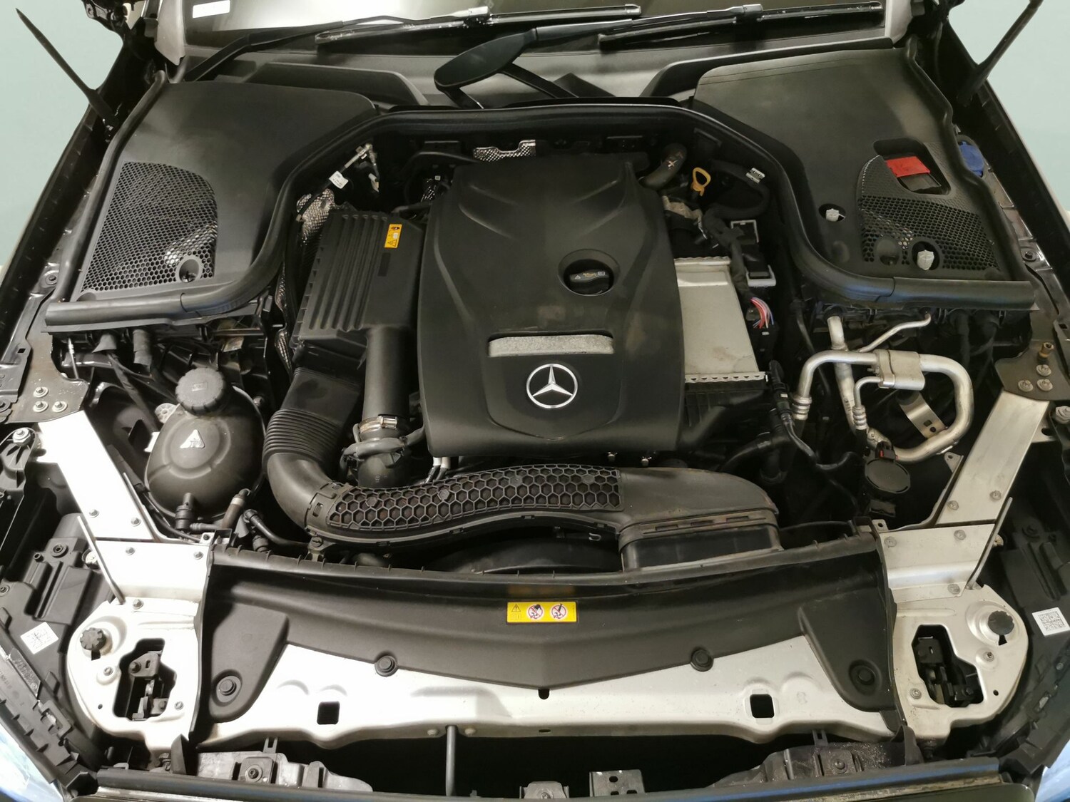 Used Mercedes-Benz E Class 2019 for sale - 77934675: Photo 33