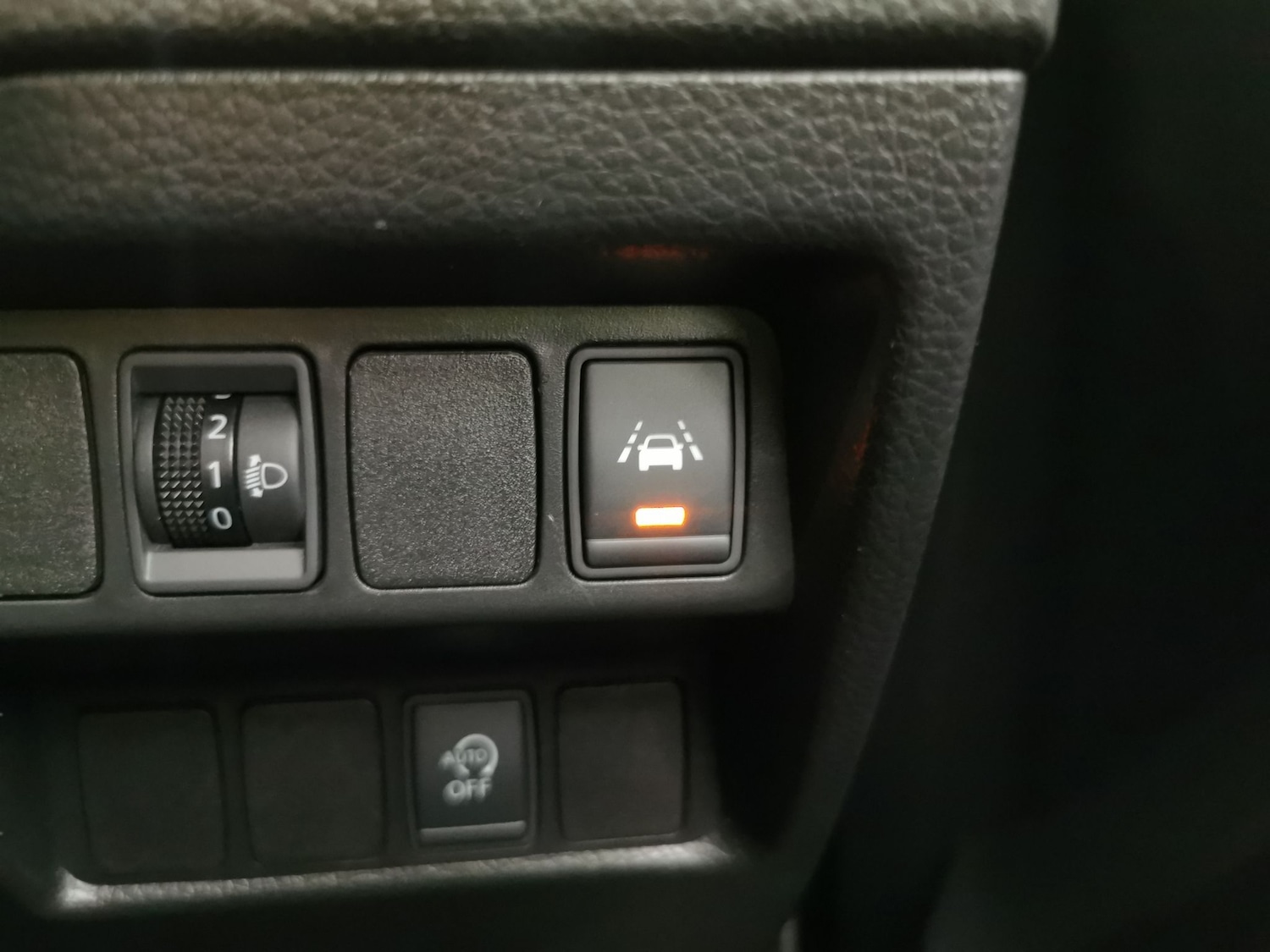 Used Nissan Qashqai 2018 for sale - 77350952: Photo 19