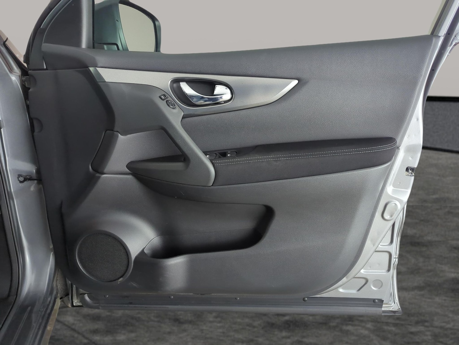 Used Nissan Qashqai 2018 for sale - 77350952: Photo 28