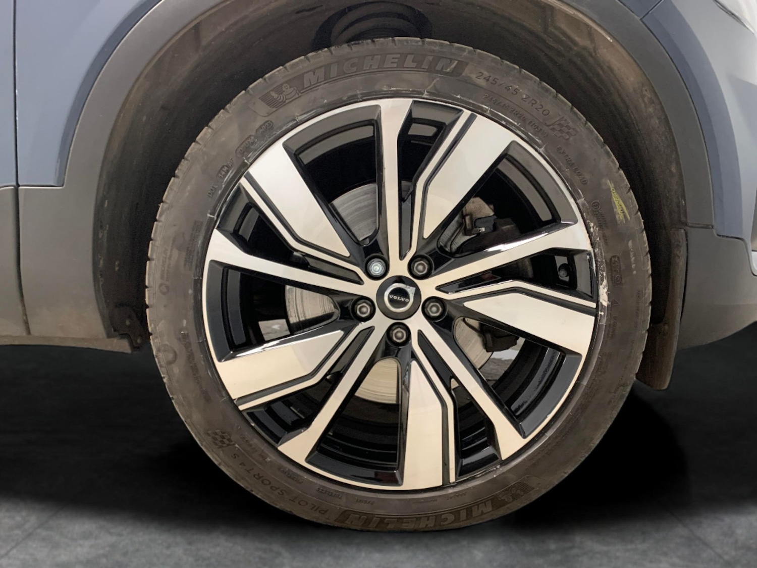 Used Volvo XC40 2021 for sale - 77350888: Photo 21