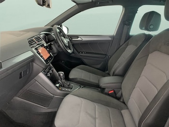 Used Volkswagen Tiguan 2020 for sale - 75734014: Photo