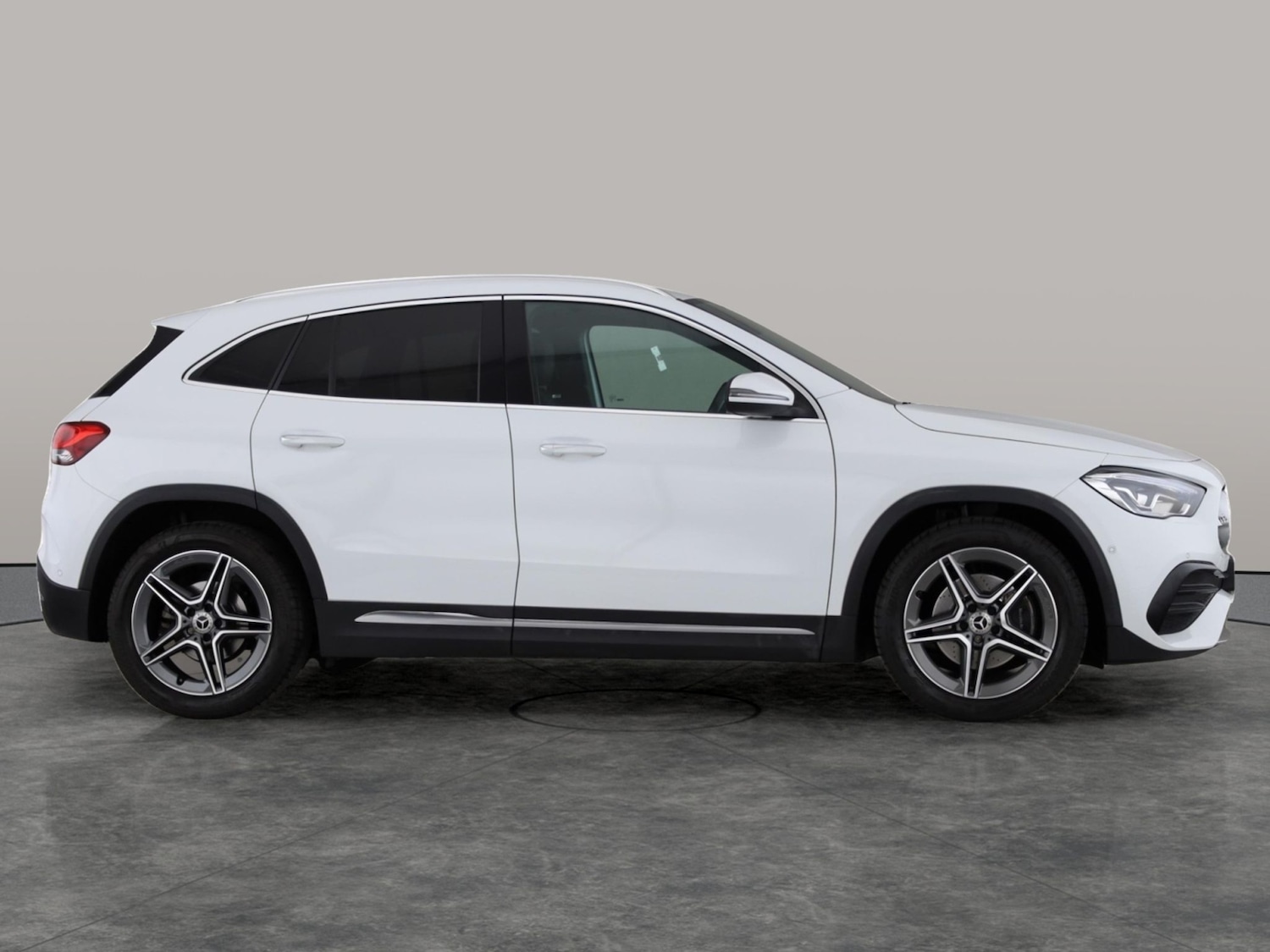 Used Mercedes-Benz GLA 2021 for sale - 77804229: Photo 5