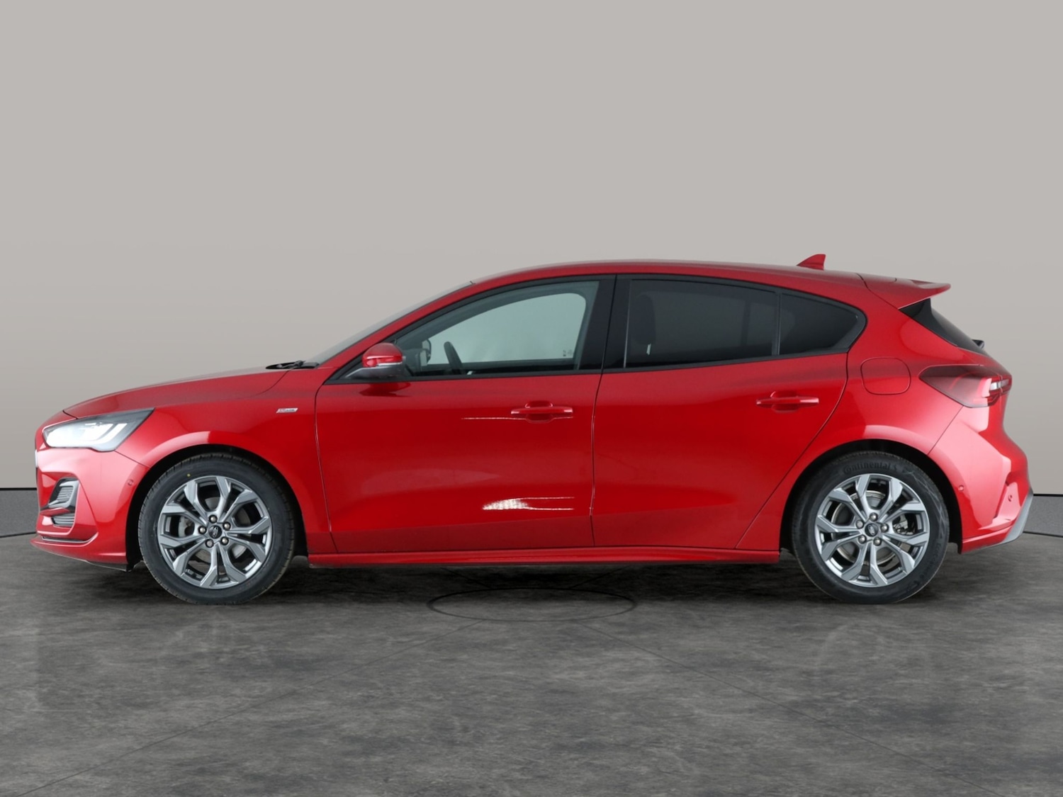 Used Ford Focus 2023 for sale - 76403002: Photo 15