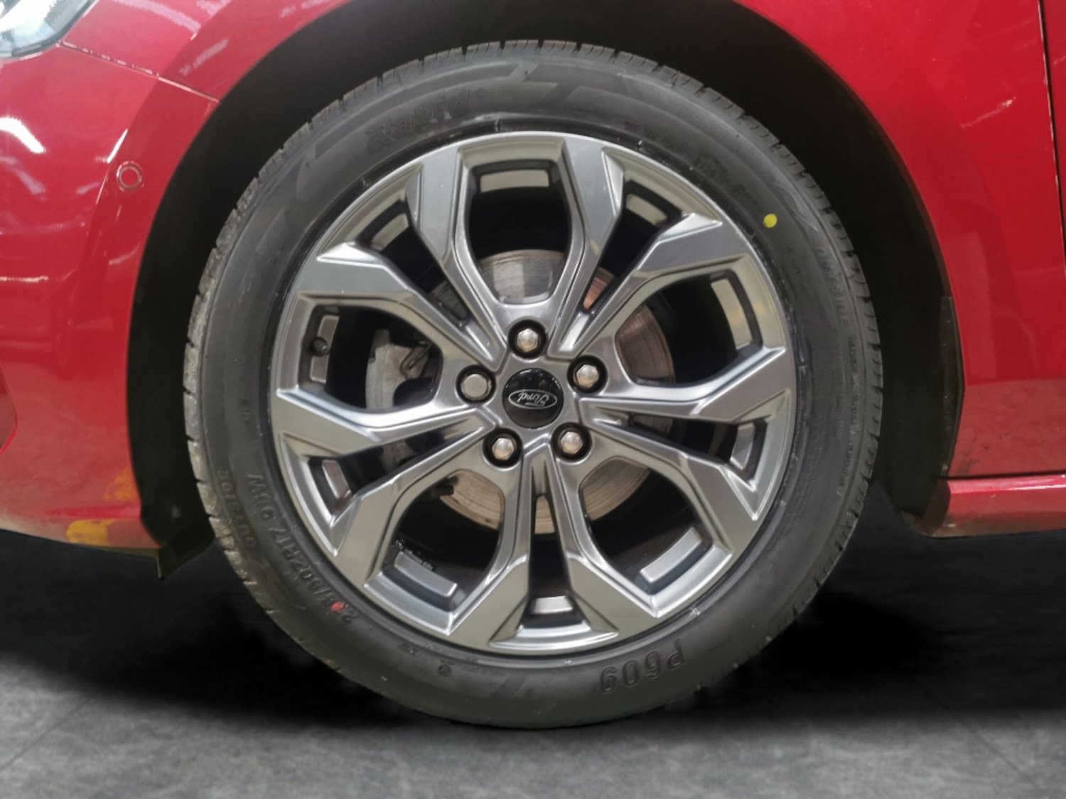 Used Ford Focus 2023 for sale - 76403002: Photo 23