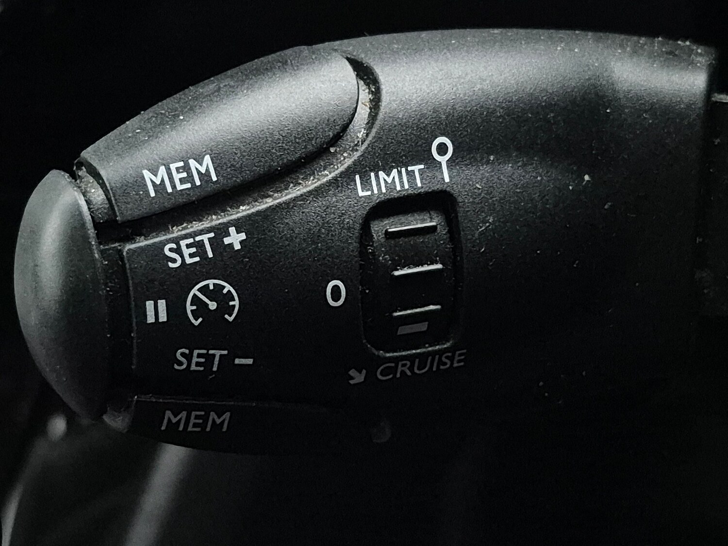 Used Peugeot 2008 2022 for sale - 78053999: Photo 23