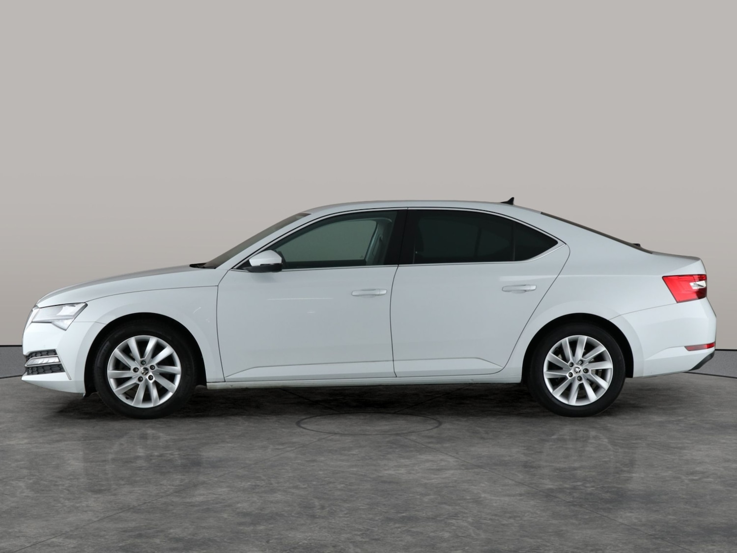 Used Skoda Superb 2021 for sale - 77031804: Photo 12