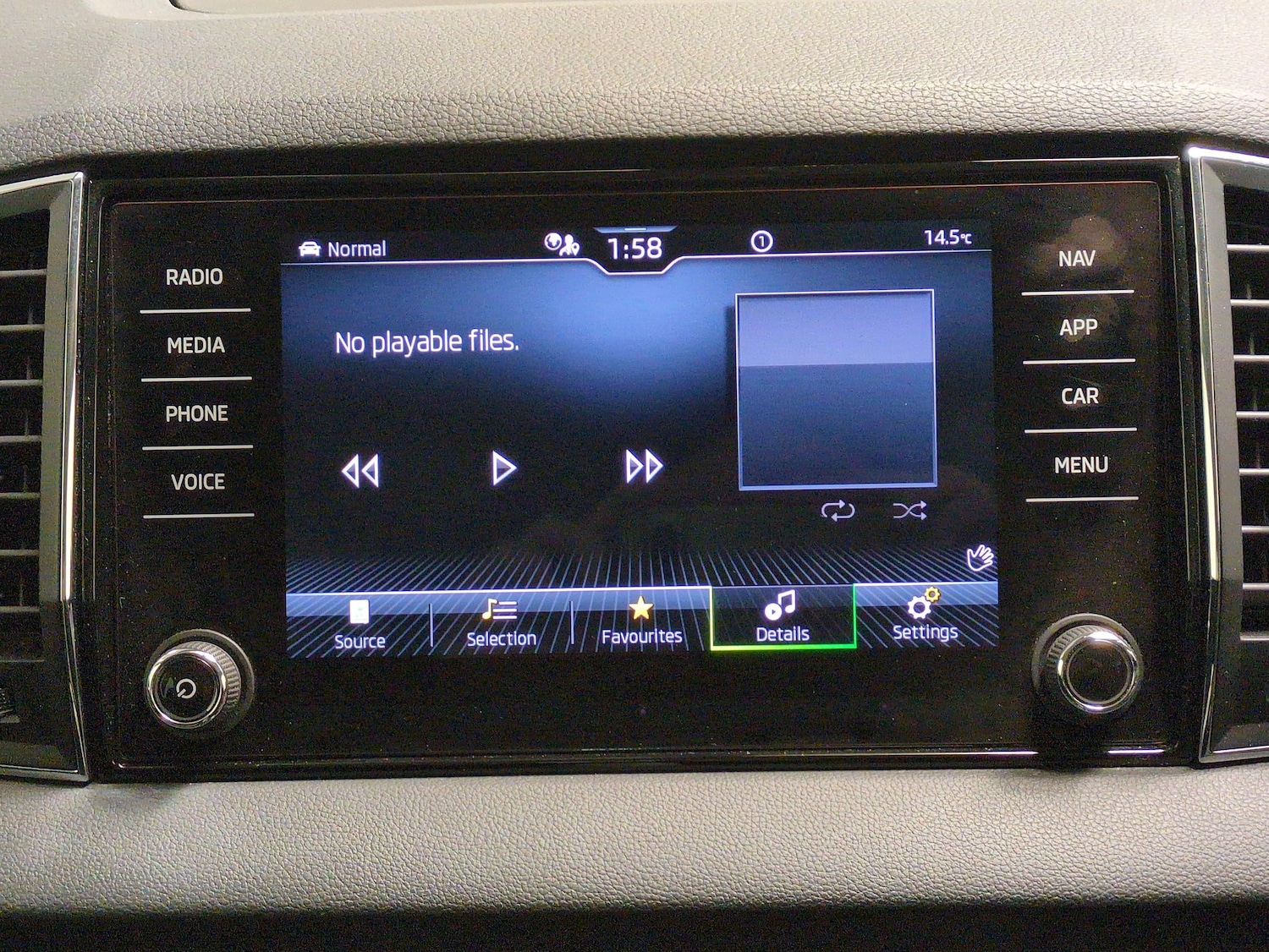 Used Skoda Karoq 2022 for sale - 78144318: Photo 14