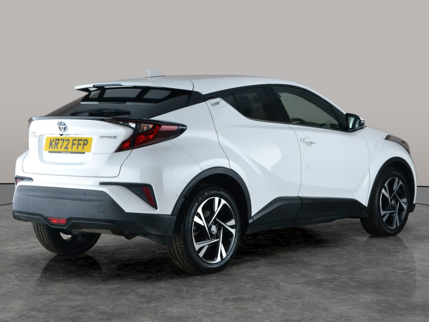 Used Toyota C-HR 2023 for sale - 78150824: Photo 11