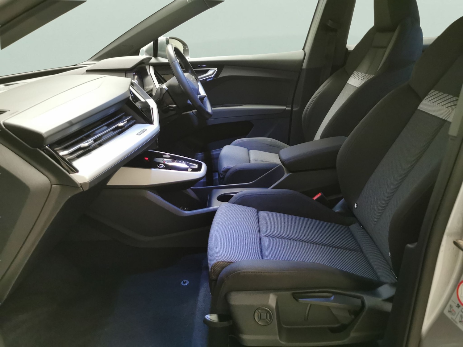 Used Audi Q4 e-tron 2022 for sale - 77631026: Photo 4