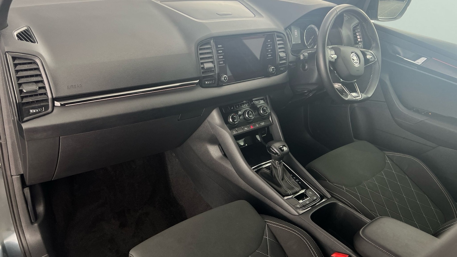 Used Skoda Karoq 2021 for sale - 77205997: Photo 23