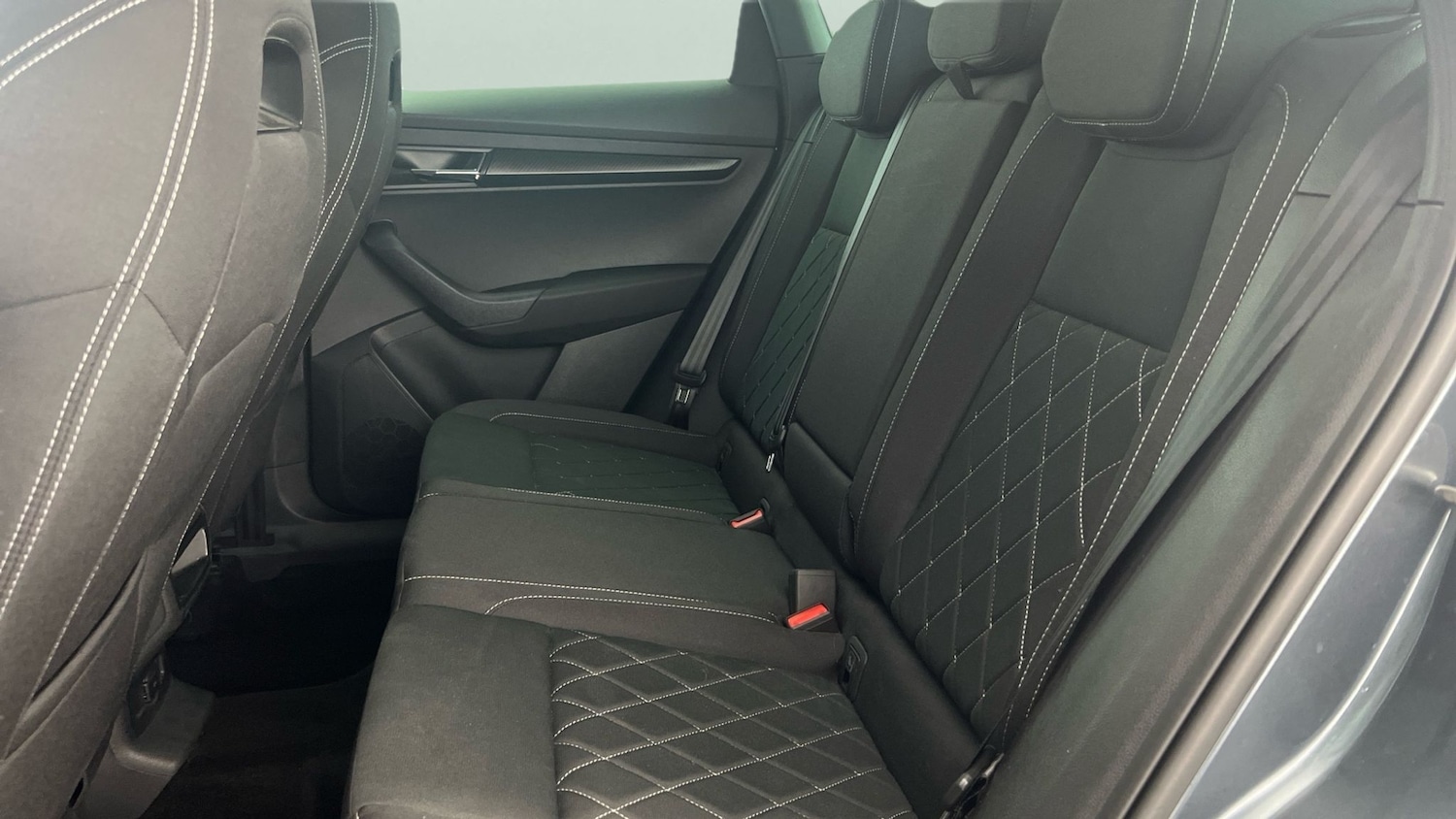 Used Skoda Karoq 2021 for sale - 77205997: Photo 25