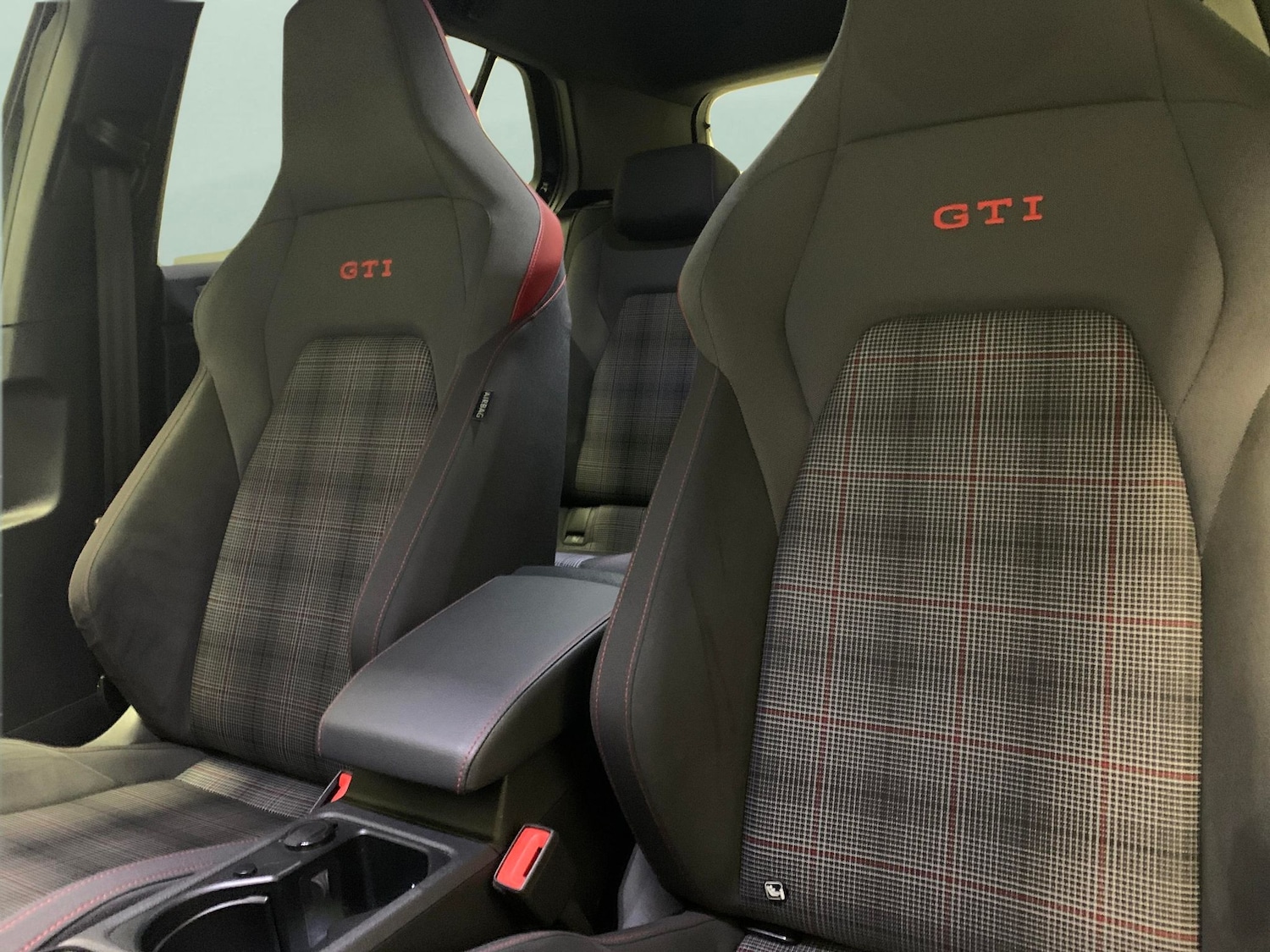 Used Volkswagen Golf 2023 for sale - 77802992: Photo 14