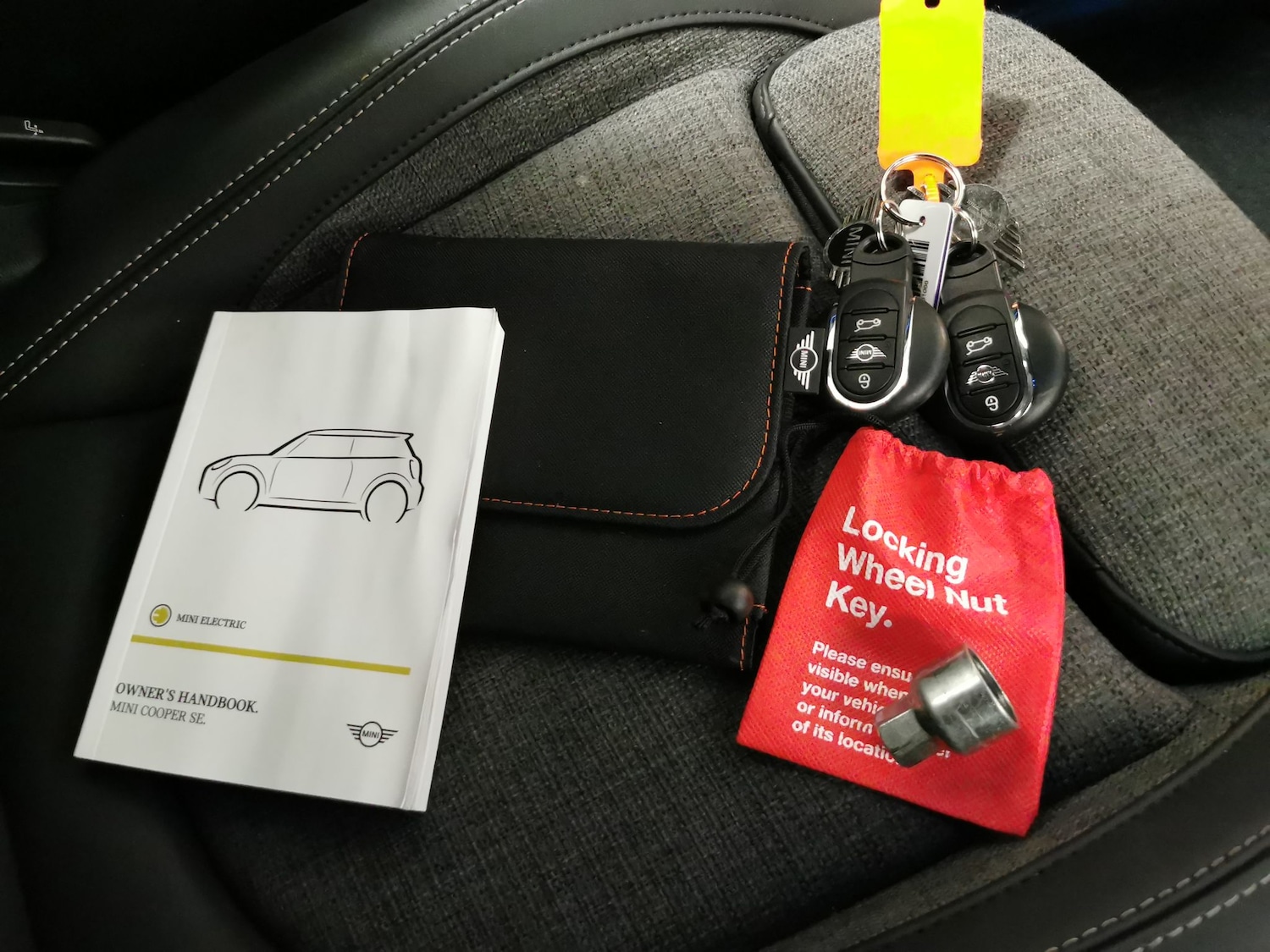 Used MINI Hatch 2022 for sale - 76901850: Photo 26