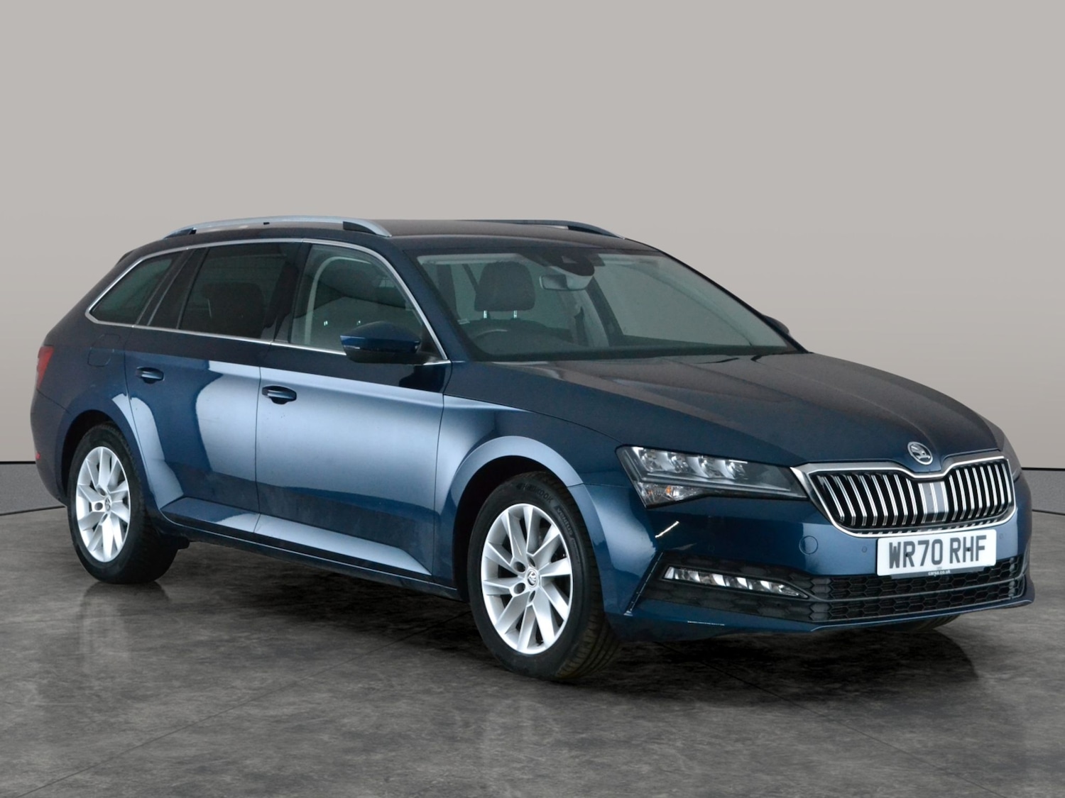 Used Skoda Superb 2020 for sale - 77946781: Photo 8