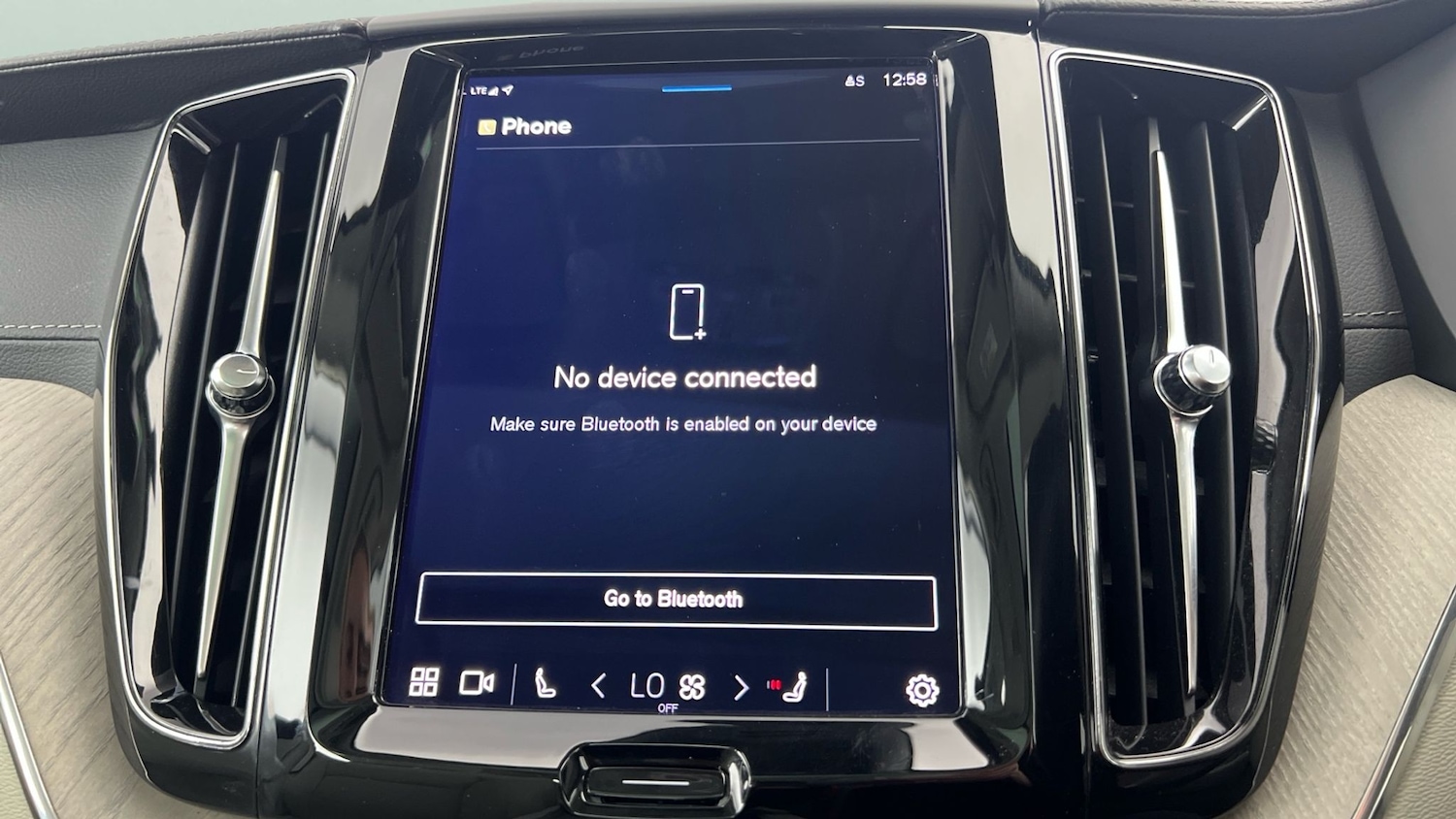 Used Volvo XC60 2021 for sale - 77393775: Photo 23