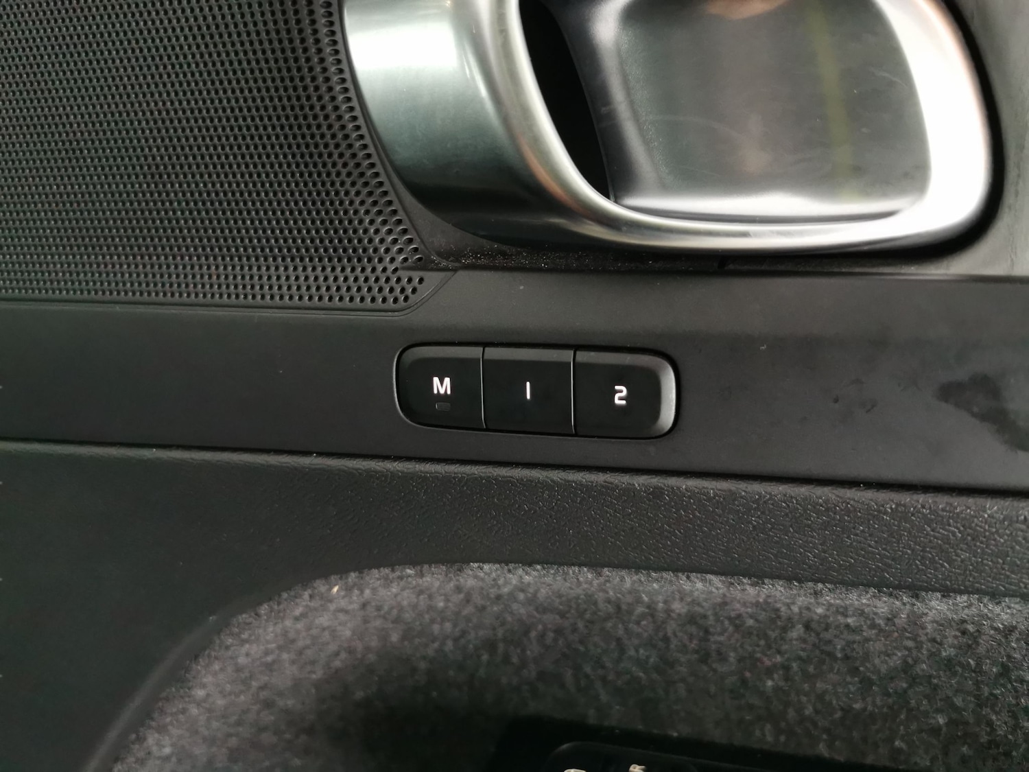 Used Volvo XC40 2021 for sale - 76882196: Photo 25