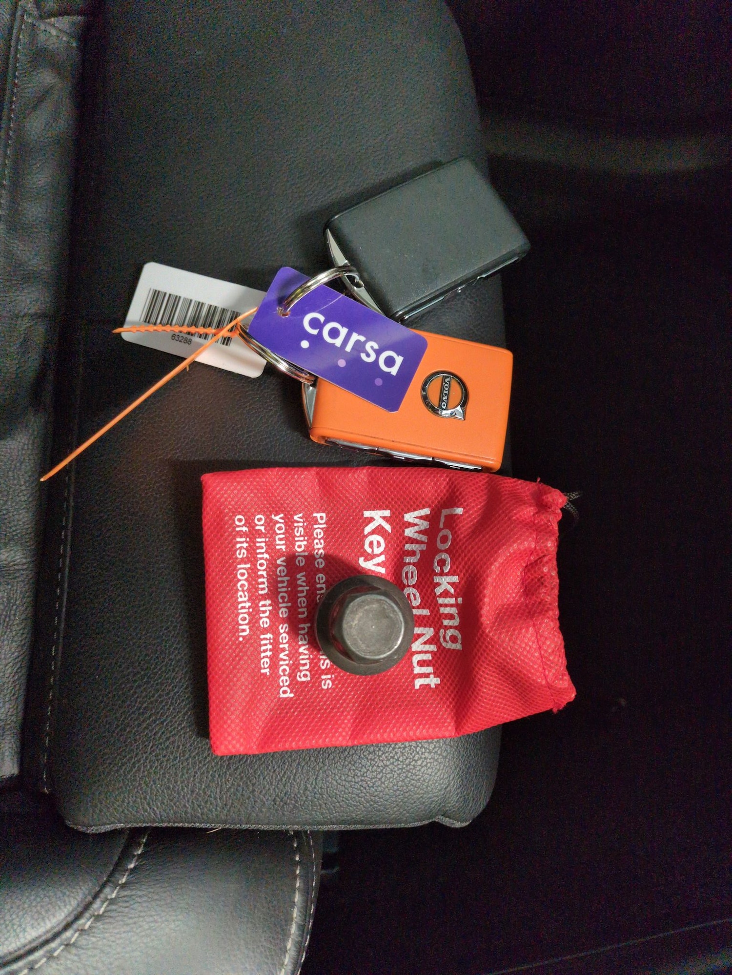 Used Volvo XC40 2021 for sale - 76882196: Photo 37