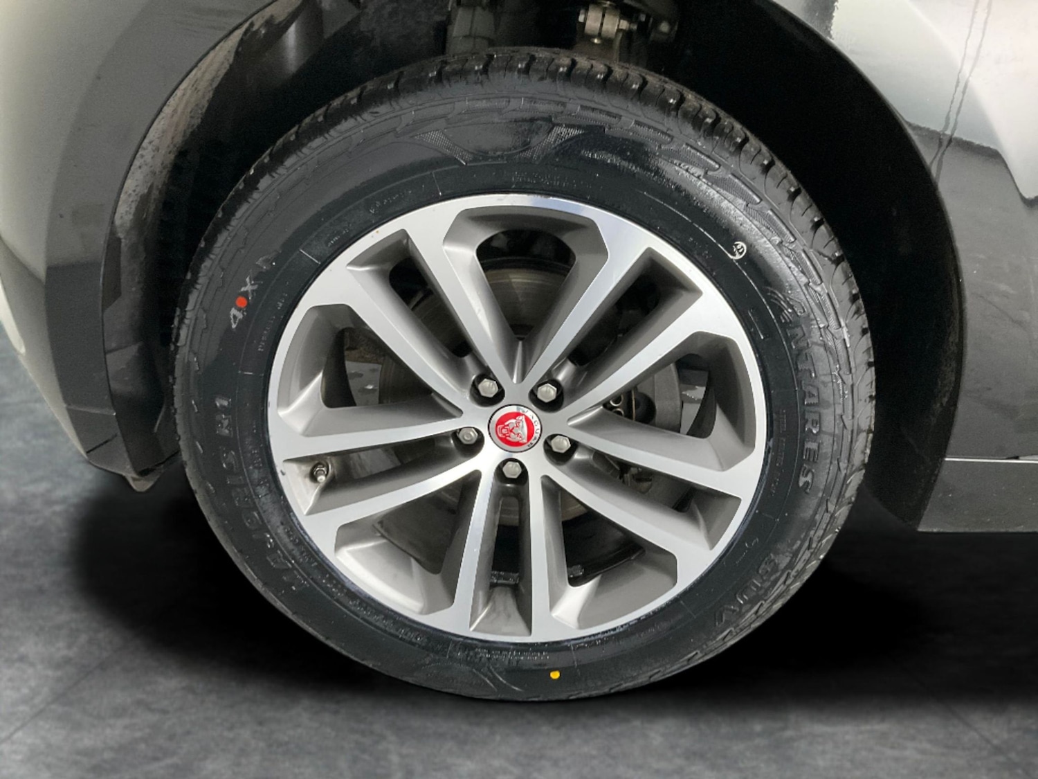 Used Jaguar F-Pace 2020 for sale - 76717822: Photo 26