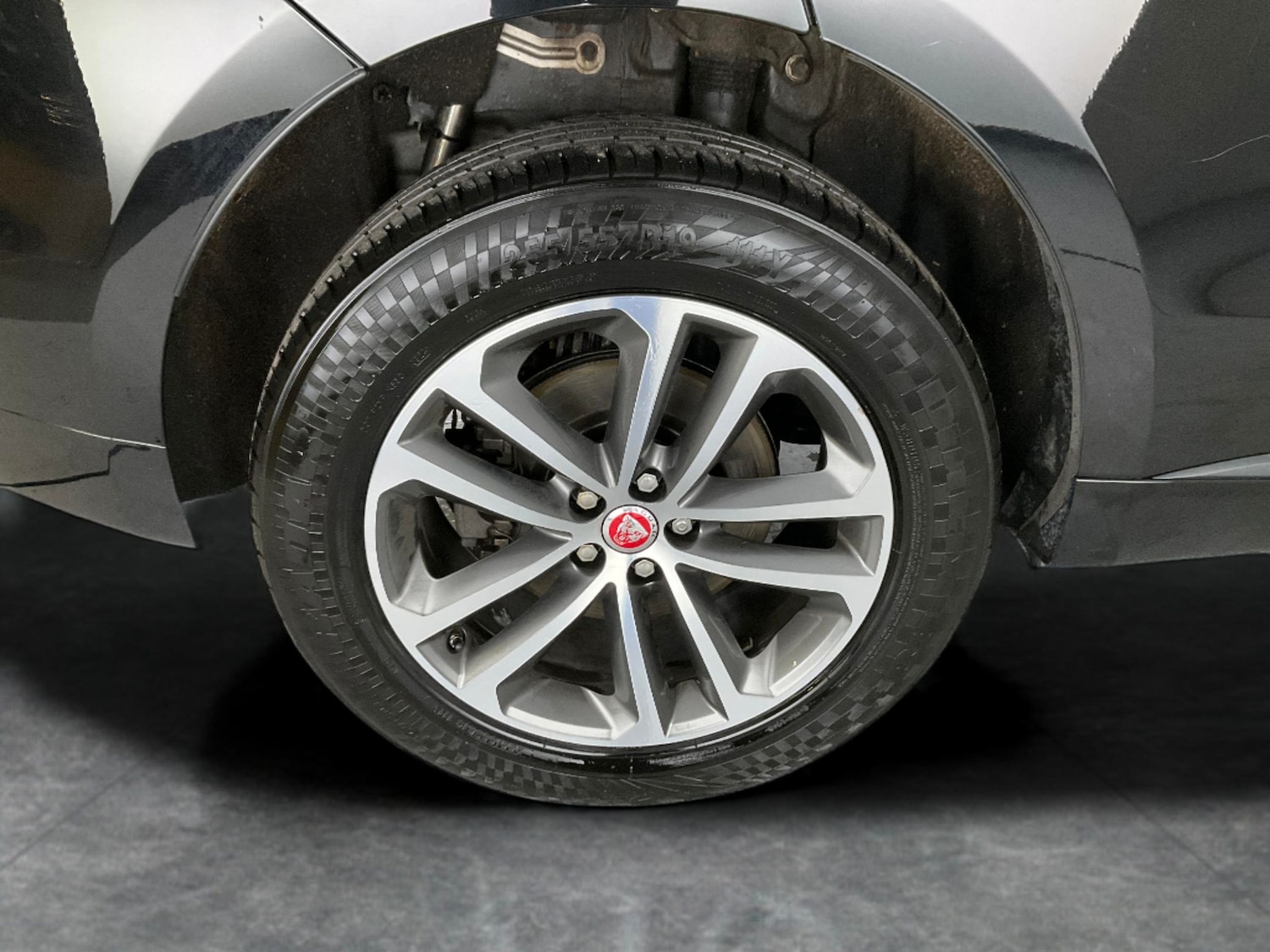 Used Jaguar F-Pace 2020 for sale - 76717822: Photo 28