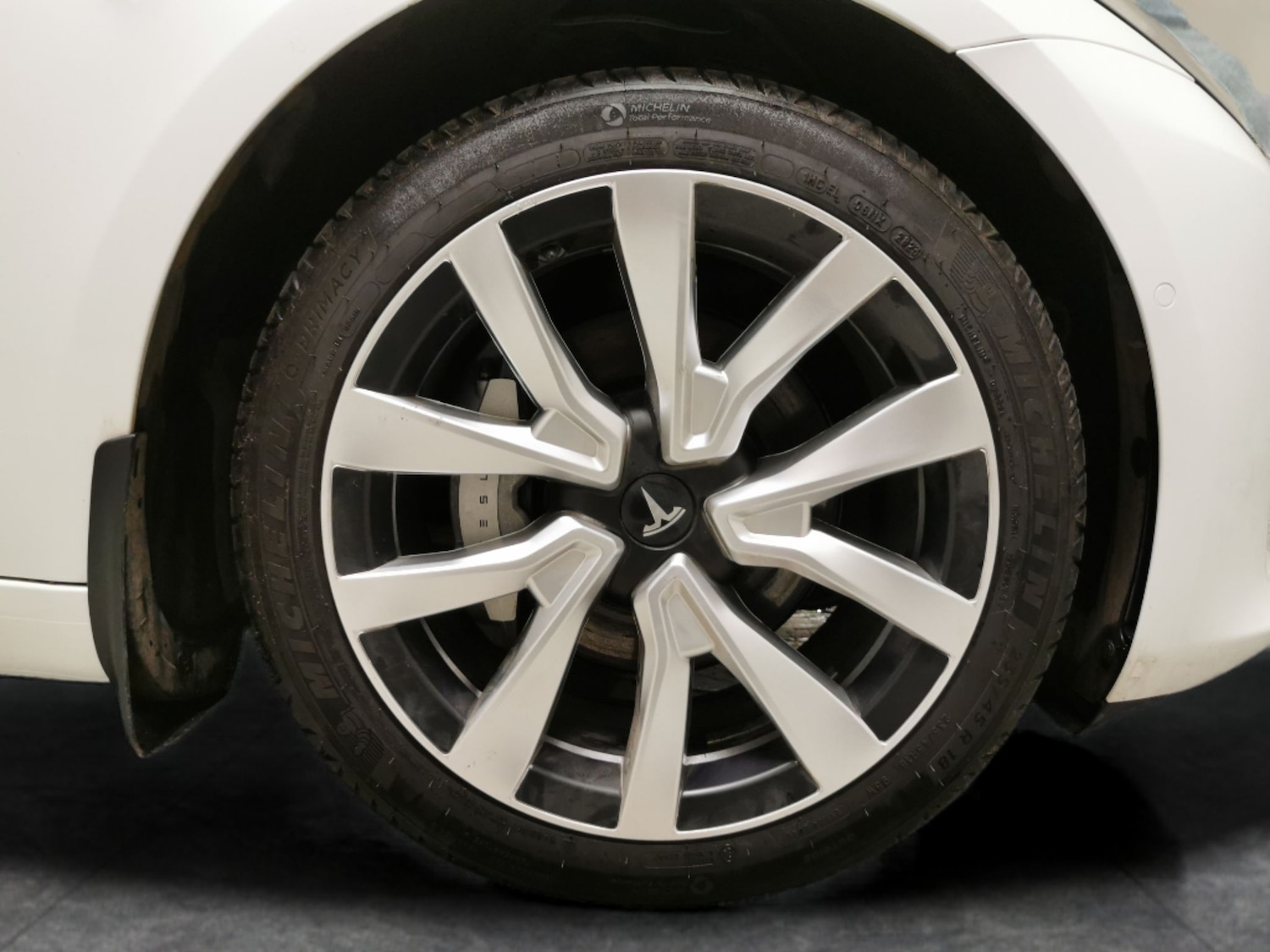 Used Tesla Model 3 2020 for sale - 77060929: Photo 24