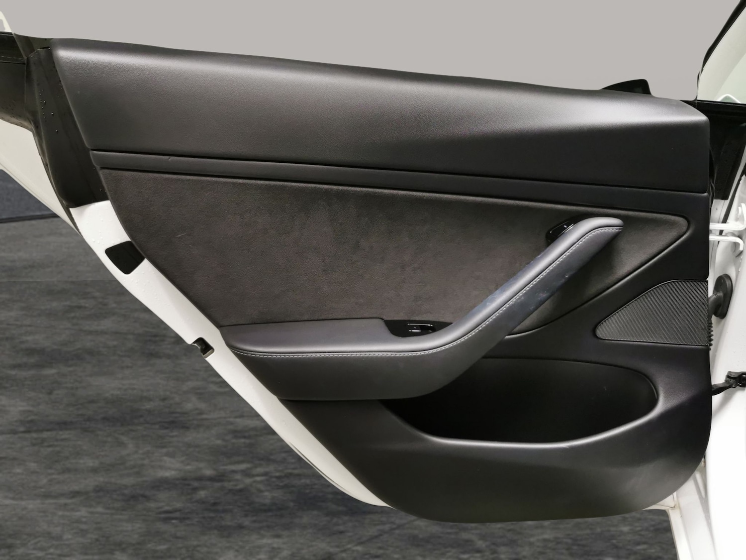 Used Tesla Model 3 2020 for sale - 77060929: Photo 28