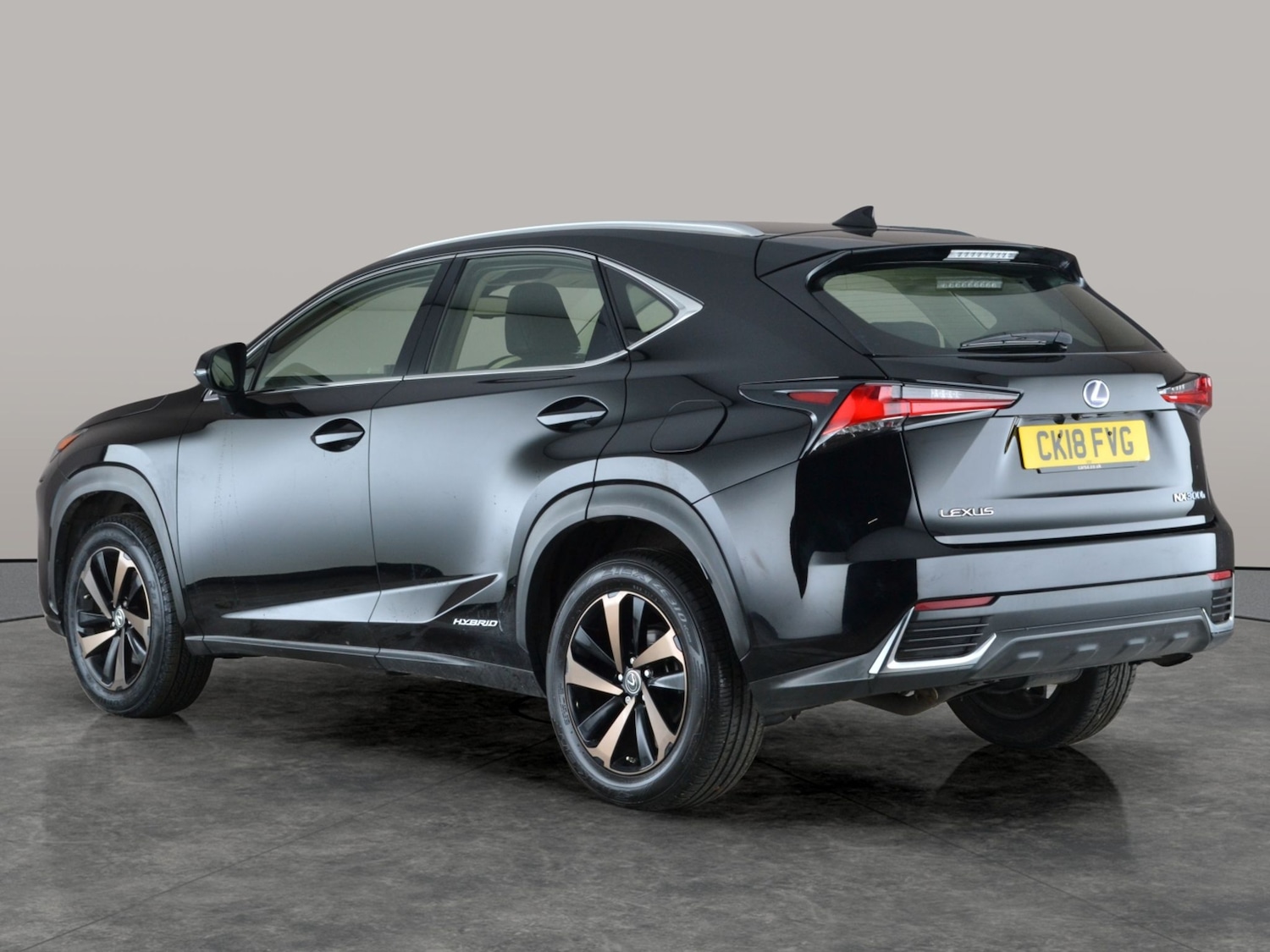 Used Lexus NX 2018 for sale - 77532522: Photo 12