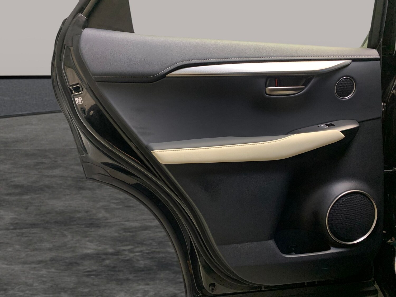 Used Lexus NX 2018 for sale - 77532522: Photo 26