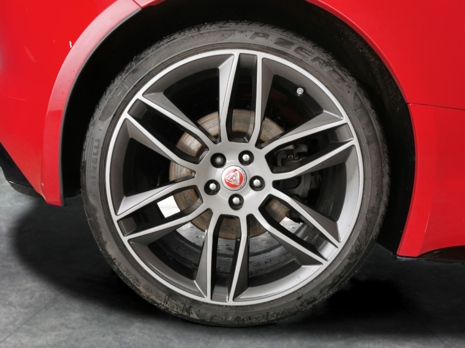 Used Jaguar F-Type 2018 for sale - 76725330: Photo 24