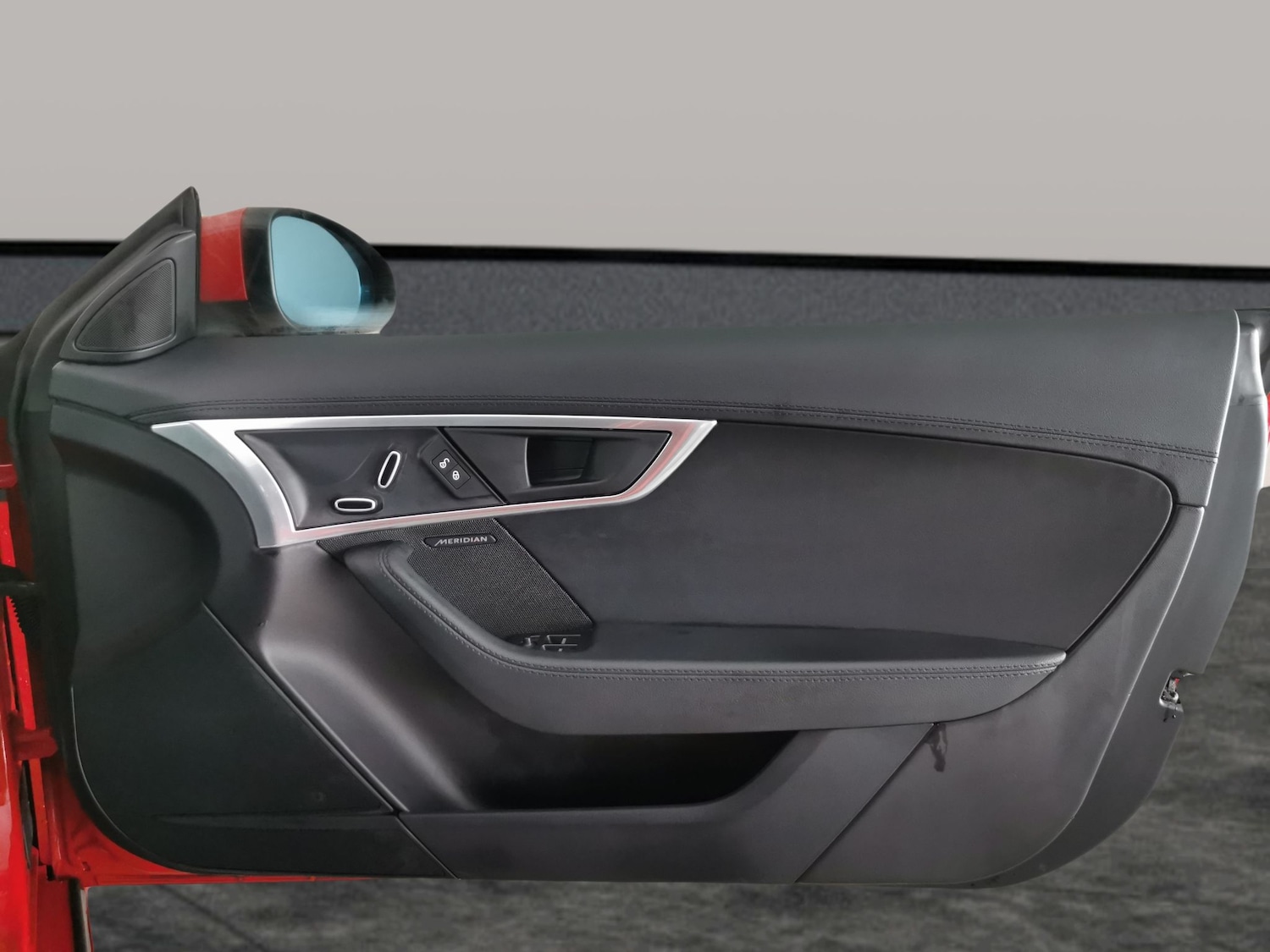 Used Jaguar F-Type 2018 for sale - 76725330: Photo 26