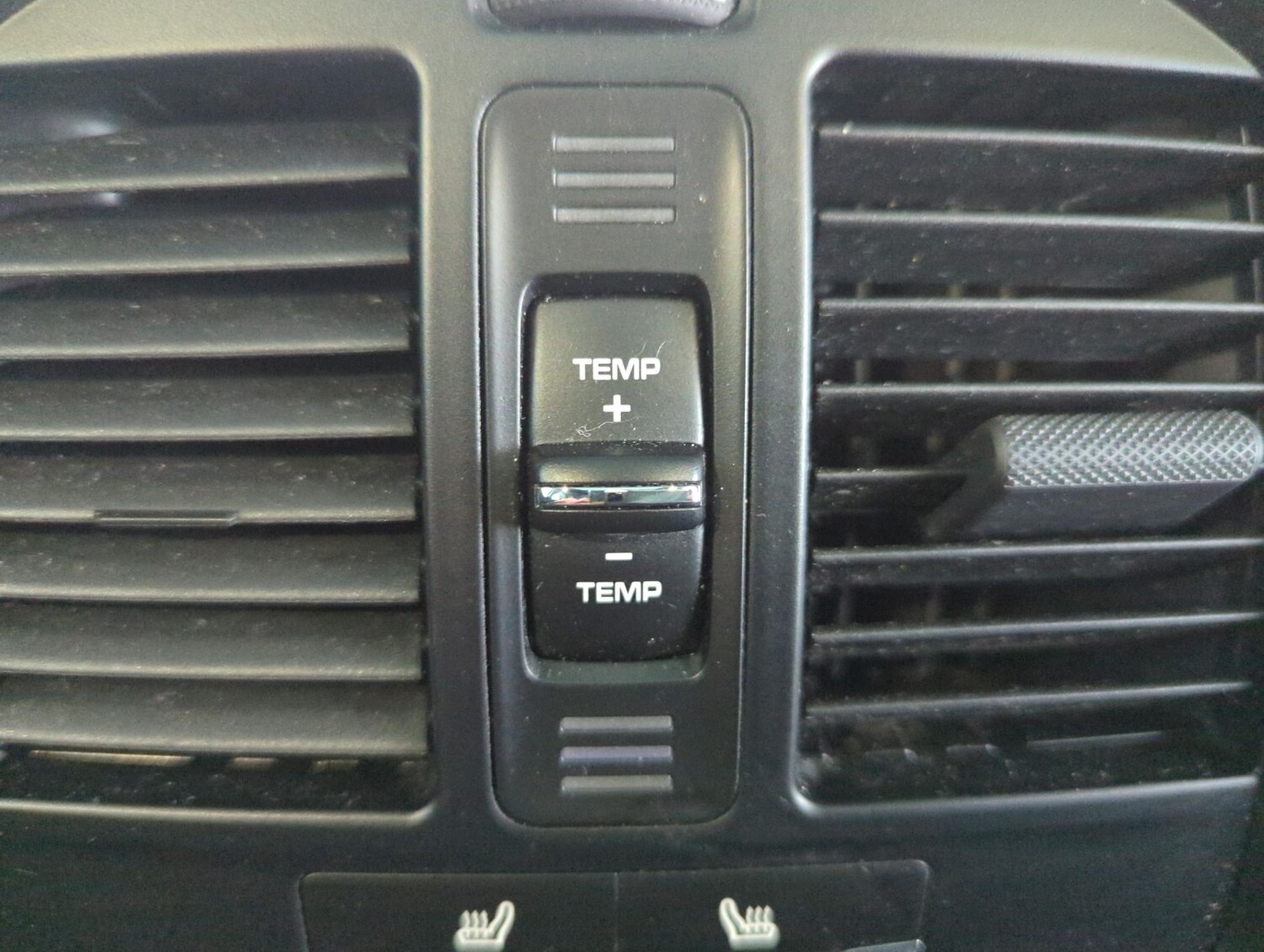 Used Porsche Macan 2024 for sale - 78159717: Photo 18