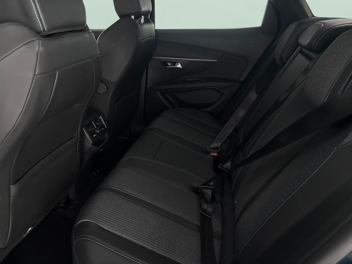 Used Peugeot 3008 2021 for sale - 77475364: Photo 31