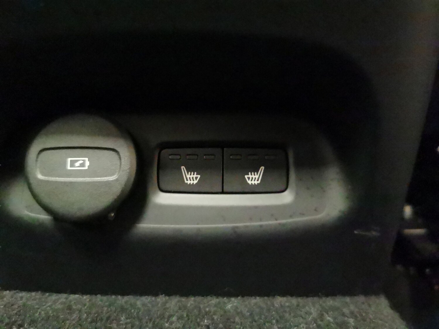 Used Volvo XC40 2022 for sale - 77675950: Photo 15