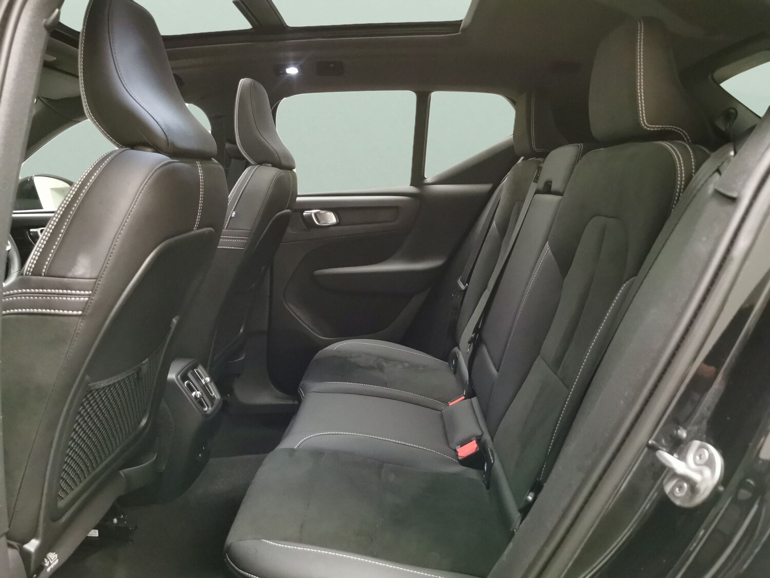 Used Volvo XC40 2022 for sale - 77675950: Photo 26