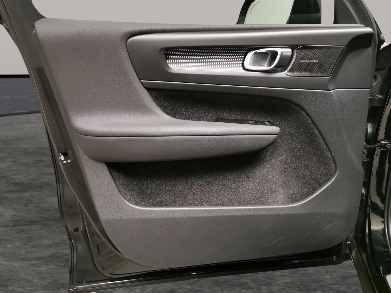 Used Volvo XC40 2022 for sale - 77675950: Photo 27