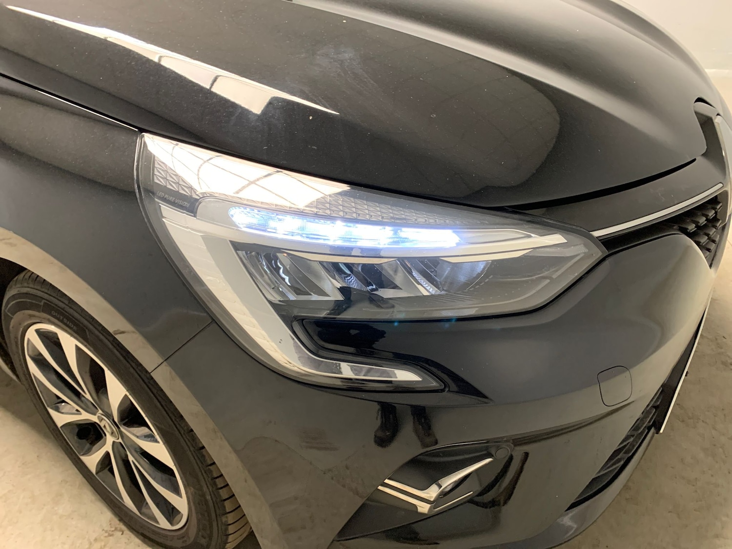 Used Renault Clio 2021 for sale - 76037067: Photo 26