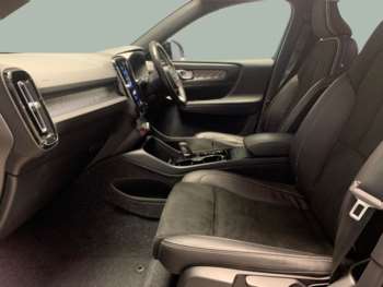 Used Volvo XC40 2021 for sale - 74635476: Photo