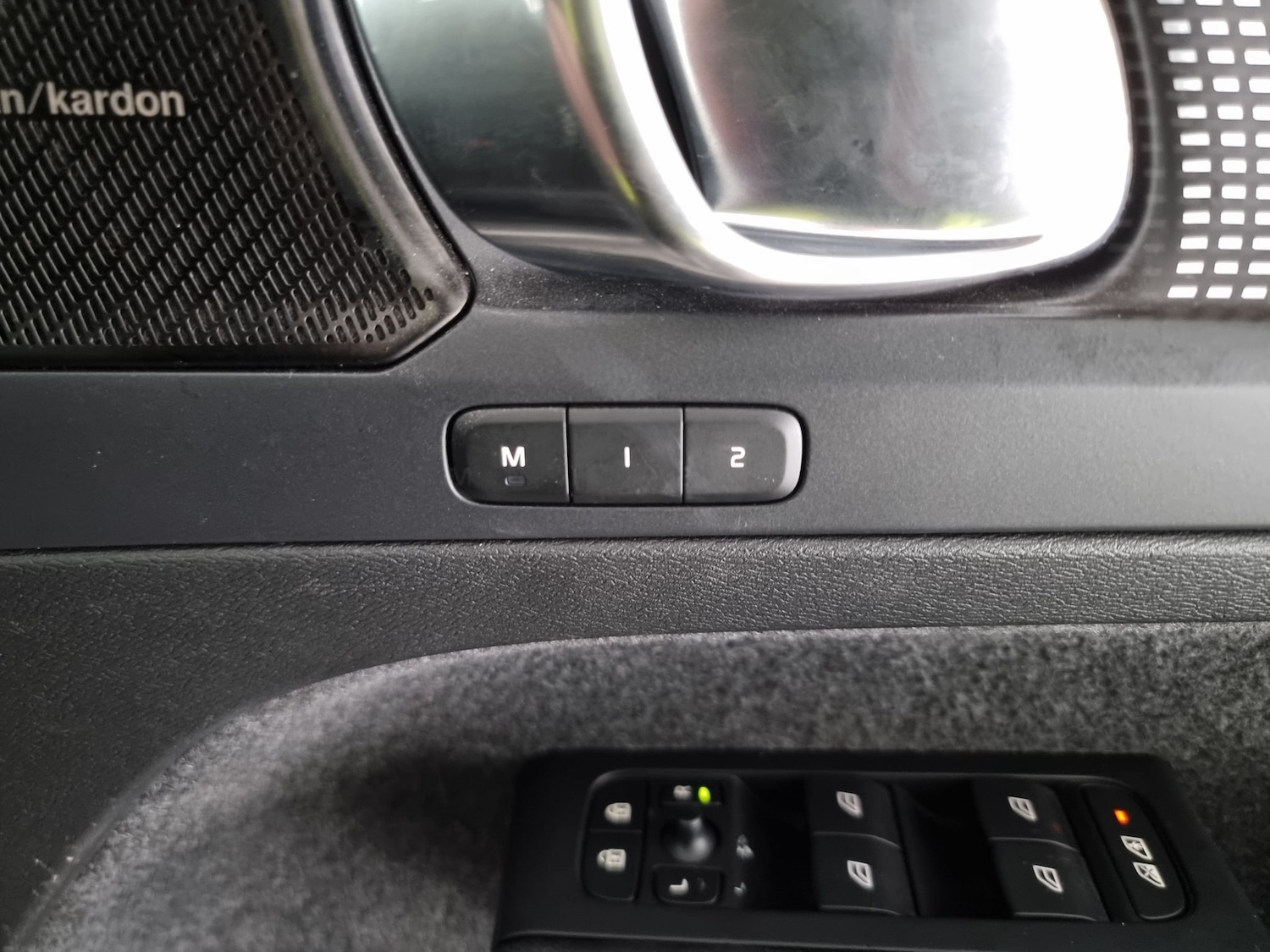 Used Volvo XC40 2022 for sale - 76113255: Photo 32