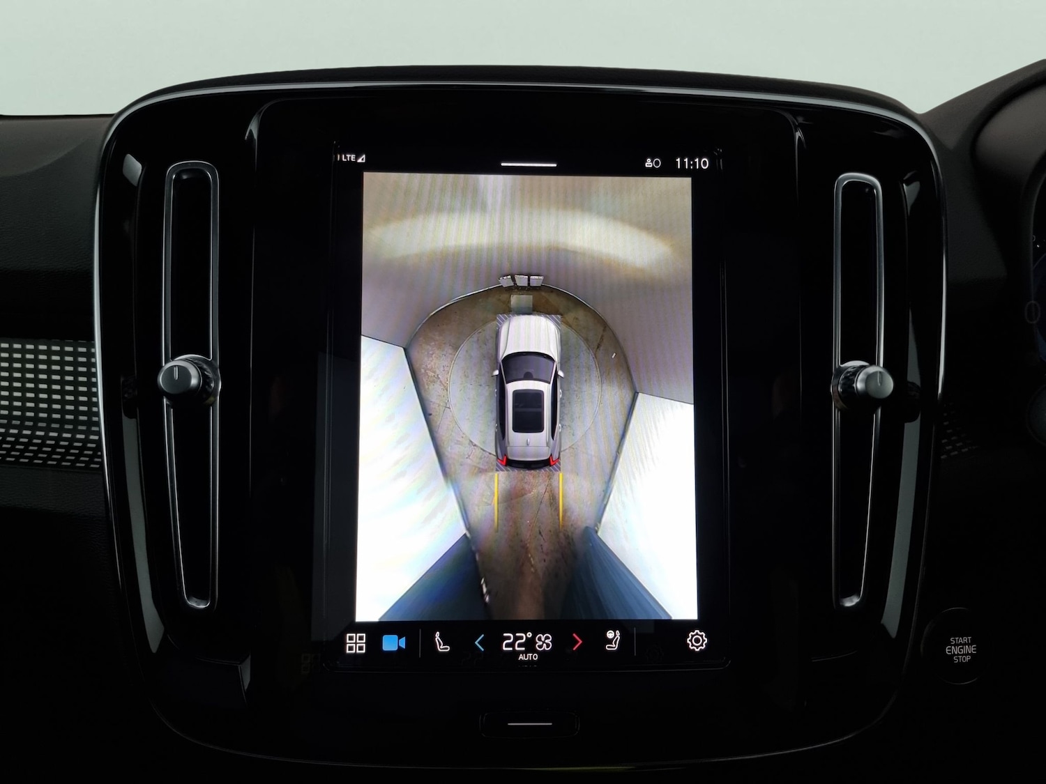 Used Volvo XC40 2022 for sale - 76113255: Photo 8