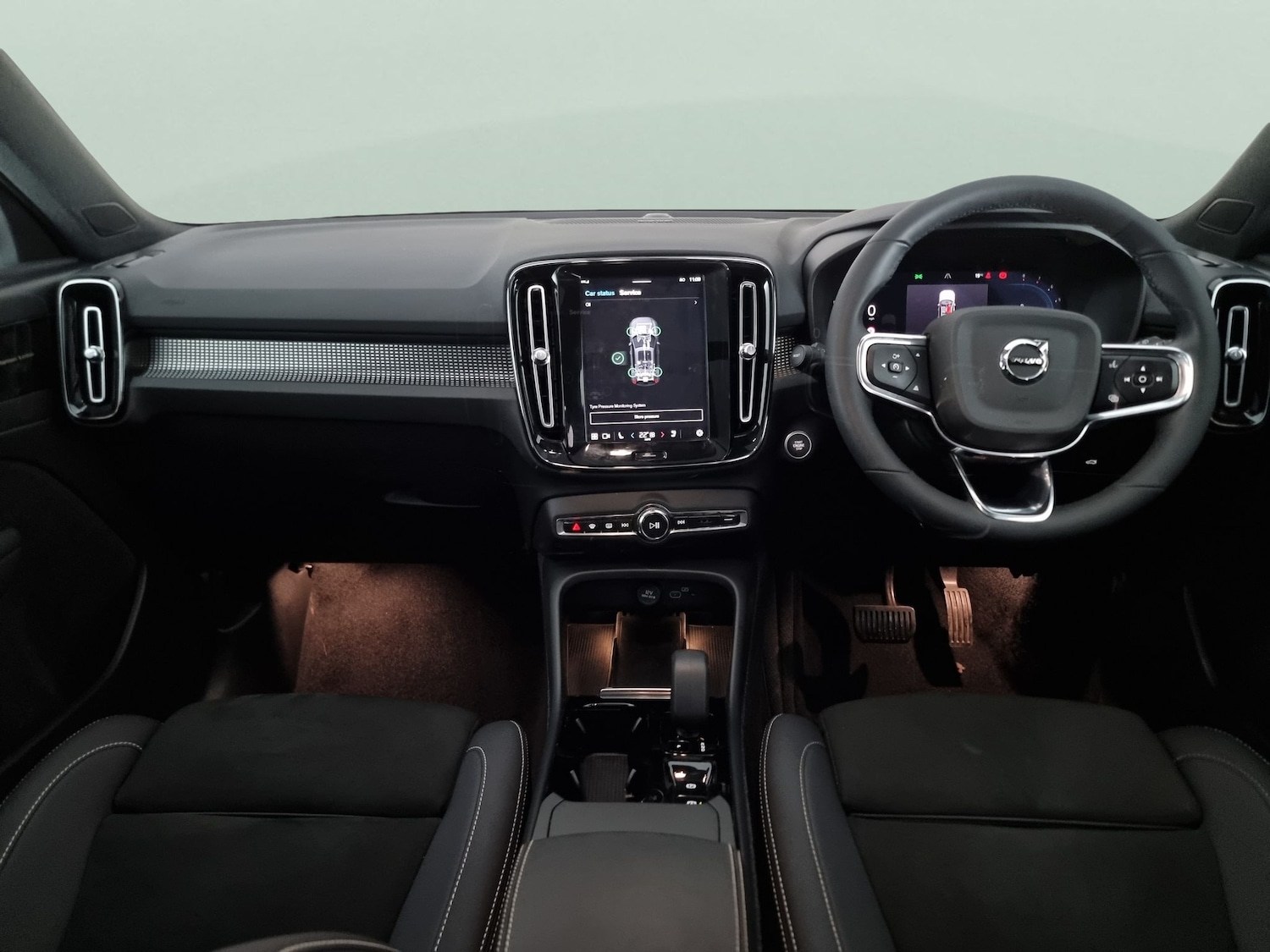 Used Volvo XC40 2022 for sale - 76113255: Photo 9