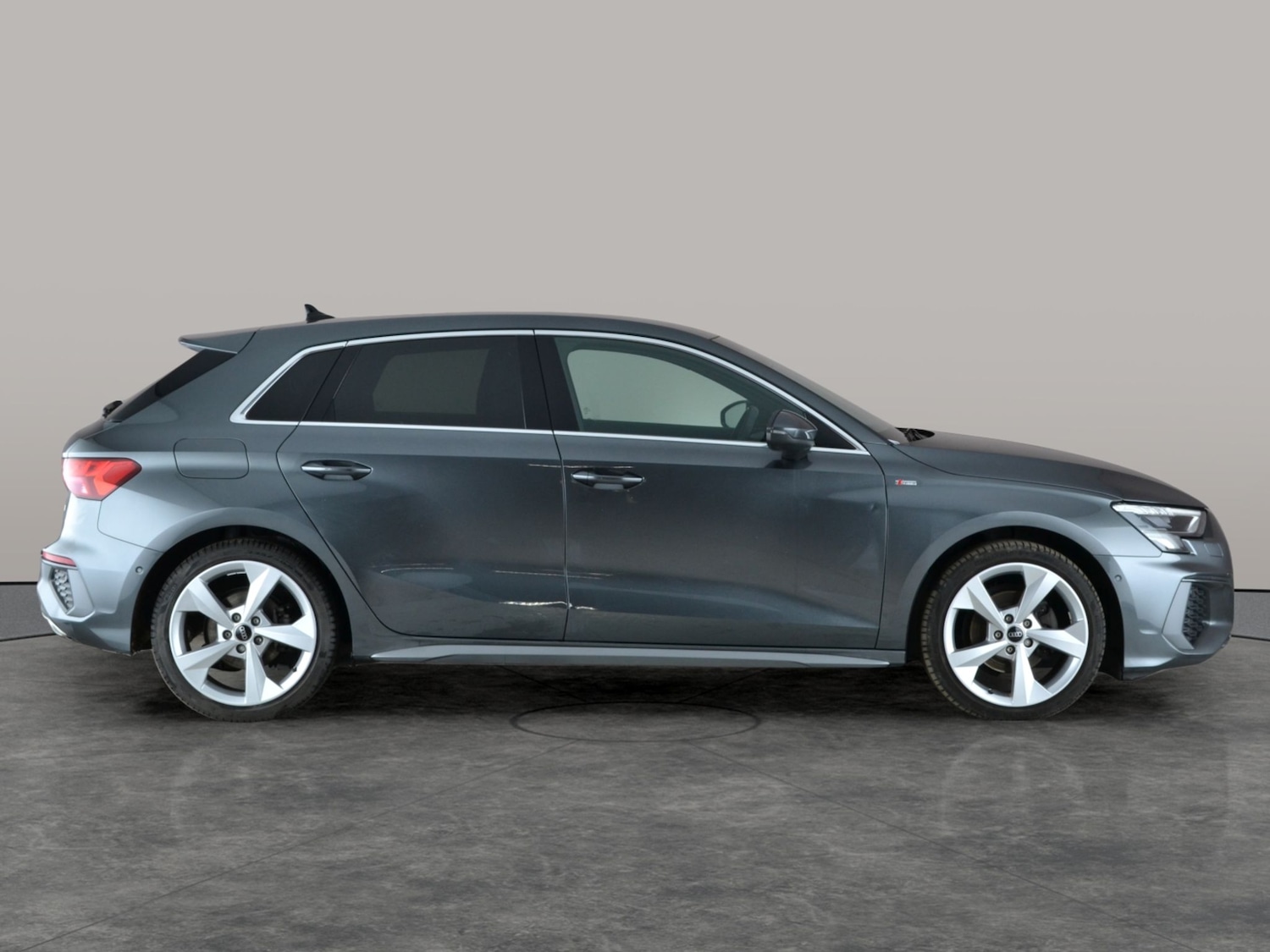 Used Audi A3 2023 for sale - 77311235: Photo 9