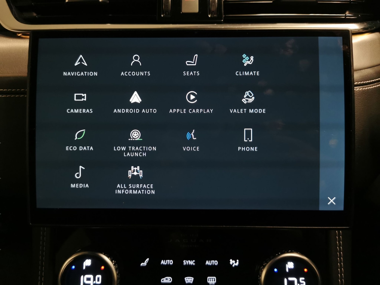 Used Jaguar F-Pace 2021 for sale - 77614960: Photo 17