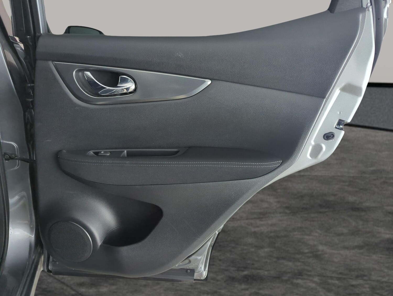 Used Nissan Qashqai for sale - 77364923: Photo 27