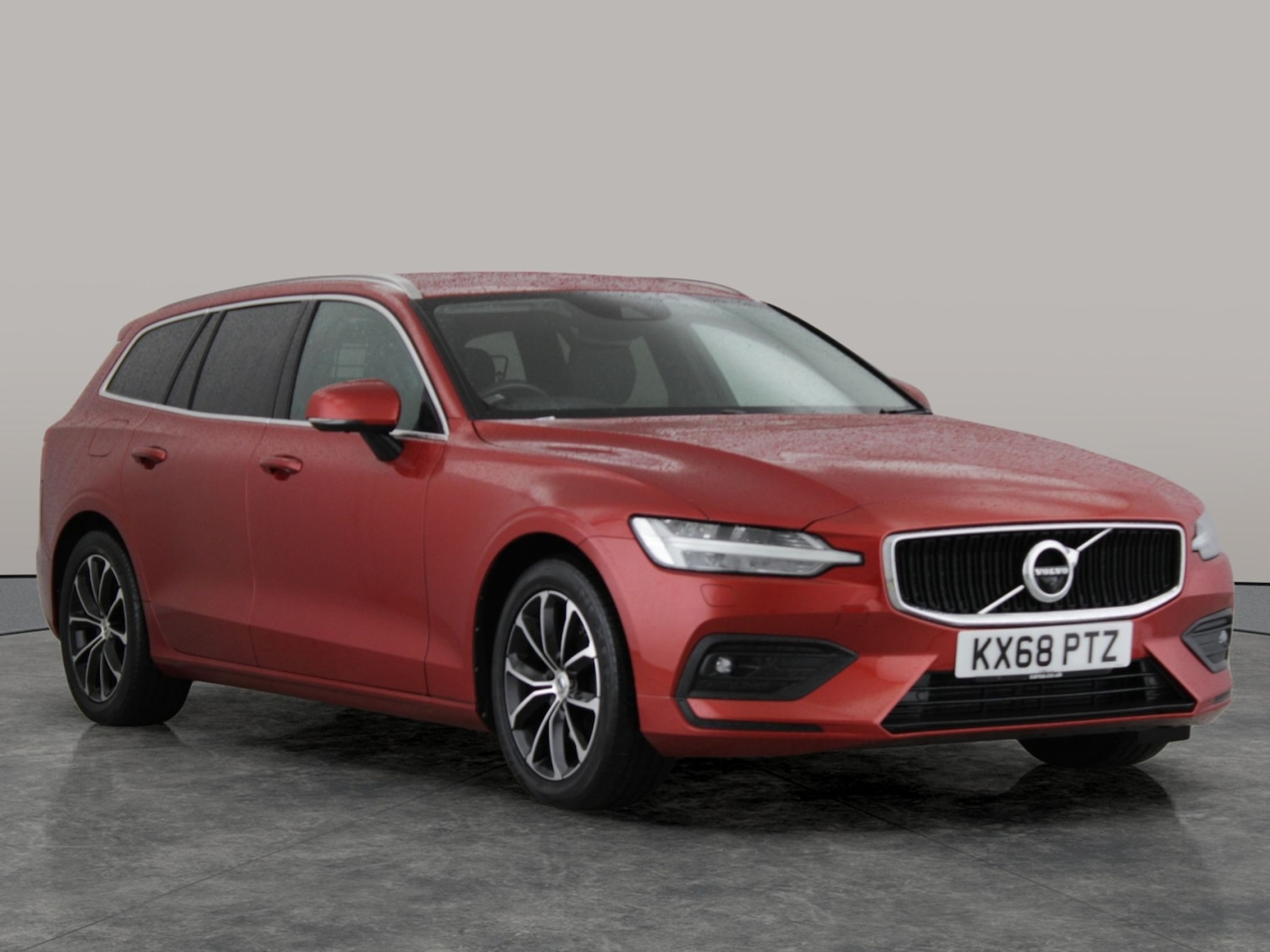 Used Volvo V60 2018 for sale - 77013289: Photo 8