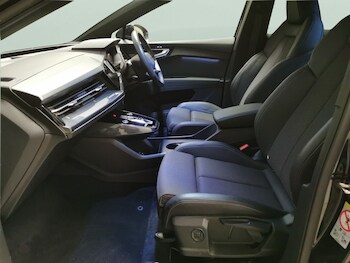 Used Audi Q4 e-tron 2023 for sale - 78390625: Photo