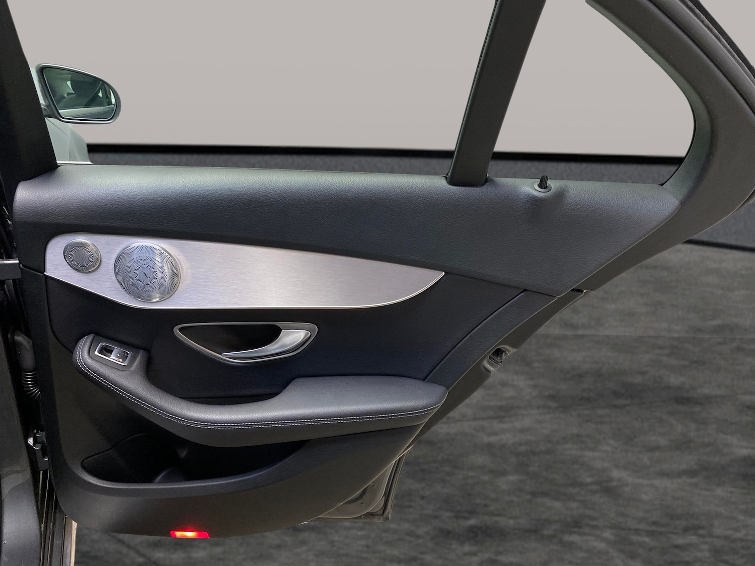 Used Mercedes-Benz C Class 2018 for sale - 78140601: Photo 28