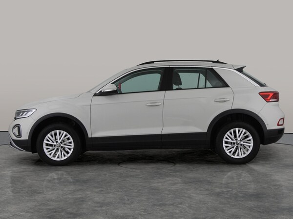 Used Volkswagen T-Roc 2023 for sale - 76197089: Photo 15